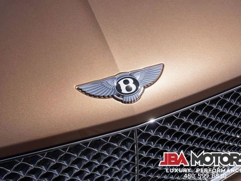 Used 2021 Bentley Bentayga image 51