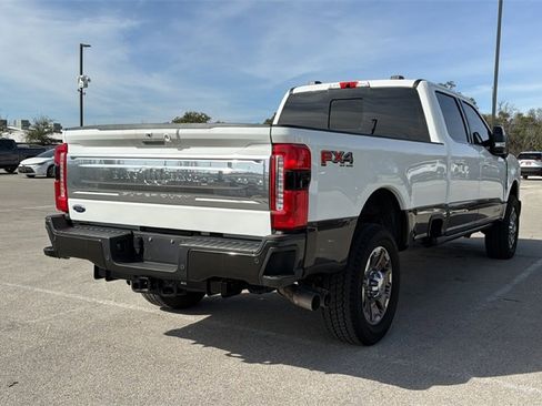 Used 2025 Ford F350 King Ranch w/ FX4 Off-Road Package image 7