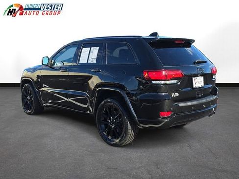 Used 2020 Jeep Grand Cherokee Altitude image 10