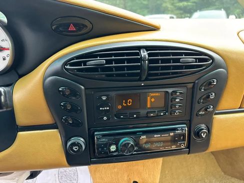 Used 2001 Porsche Boxster S RWD image 12