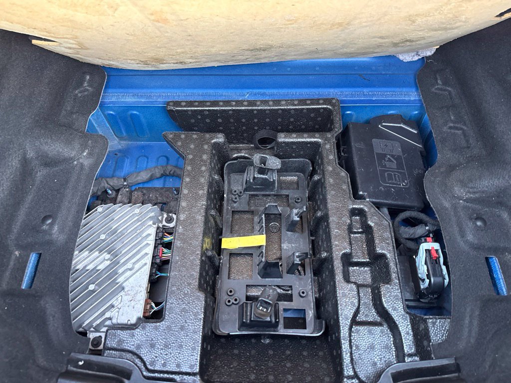 Used 2021 Chevrolet Camaro SS RWD image 46