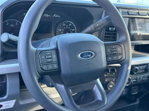 New 2024 Ford F550 4x4 SuperCab Super Duty image 12