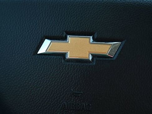 Used 2020 Chevrolet Traverse LT w/ LT Premium Package image 38