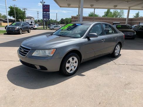 Used 2009 Hyundai Sonata GLS image 3