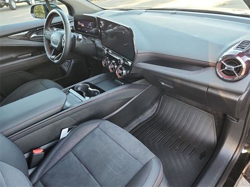 Certified 2024 Chevrolet Blazer EV RS image 88