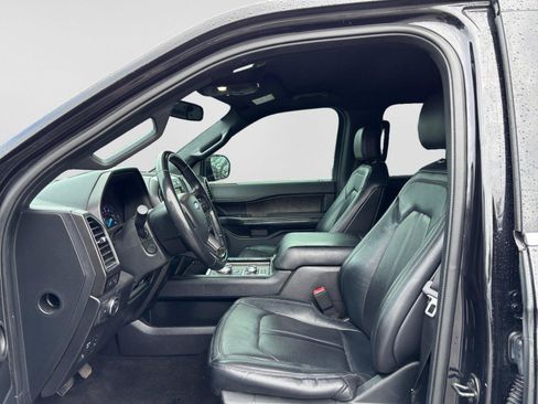 Used 2019 Ford Expedition Max Limited AWD/4WD image 10