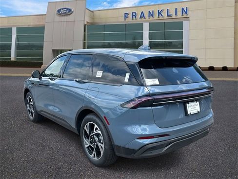 New 2025 Lincoln Nautilus Premier w/ Equipment Group 102A image 5