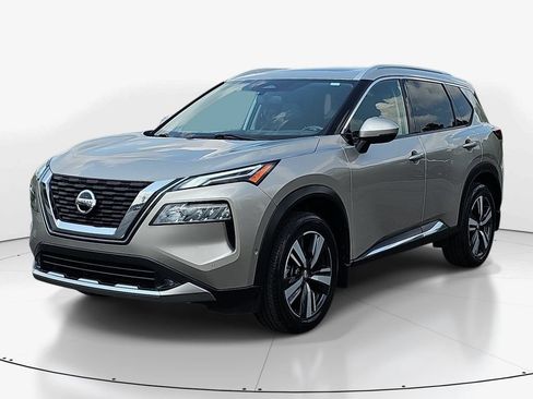 Used 2021 Nissan Rogue Platinum FWD image 11