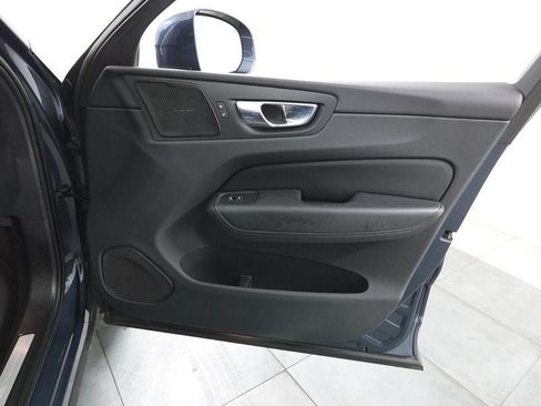 Used 2023 Volvo XC60 T8 Plus AWD/4WD image 30