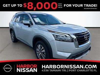 Certified 2025 Nissan Pathfinder SL