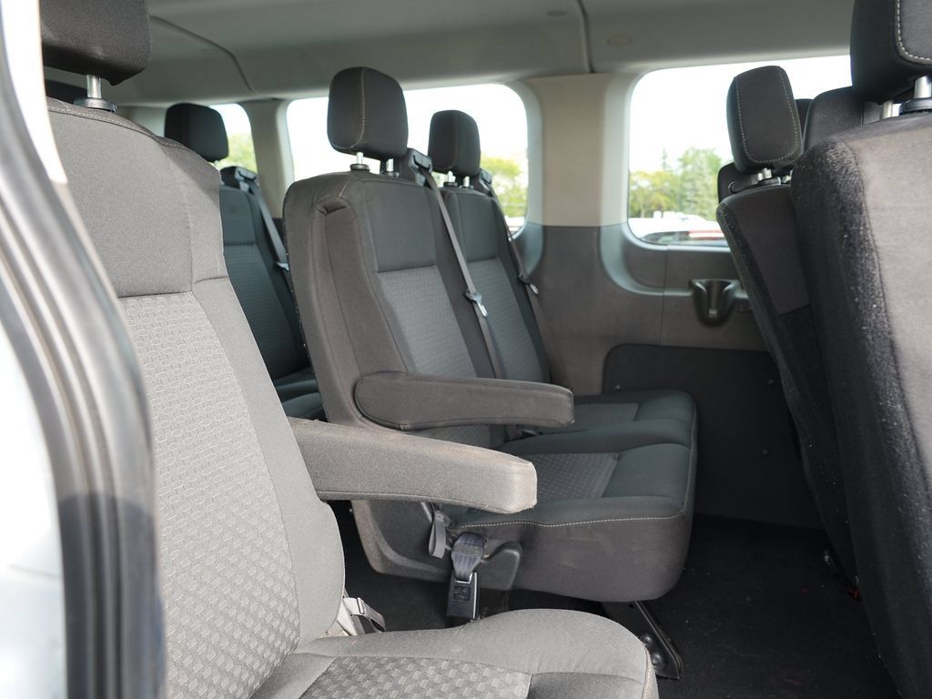 Used 2023 Ford Transit 350 XLT RWD image 27