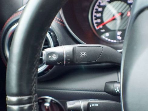 Used 2018 Mercedes-Benz AMG GT Roadster image 29