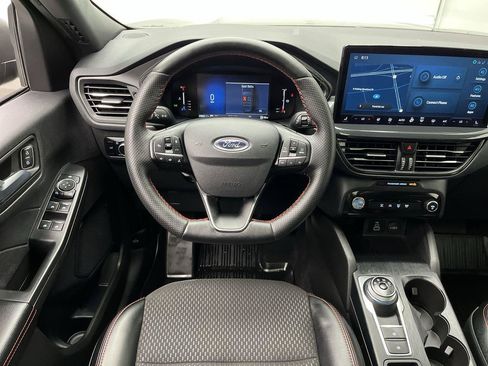 Used 2024 Ford Escape ST-Line w/ Tech Pack #1 AWD/4WD image 15