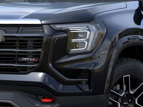 New 2026 GMC Terrain AT4 AWD/4WD image 10