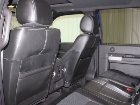 Used 2015 Ford F350 Lariat image 17