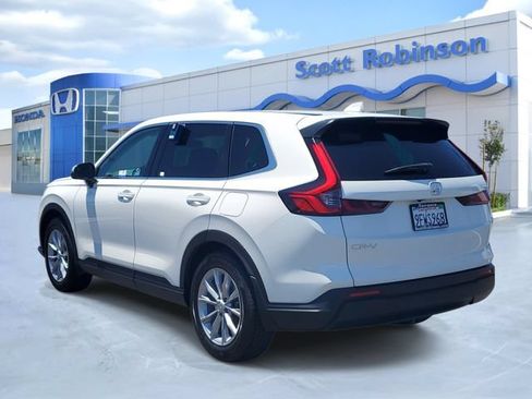 Certified 2023 Honda CR-V EX image 3