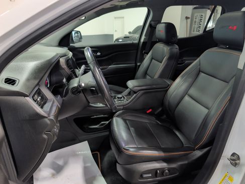 Used 2021 GMC Acadia AT4 w/ Trailering Package AWD/4WD image 7
