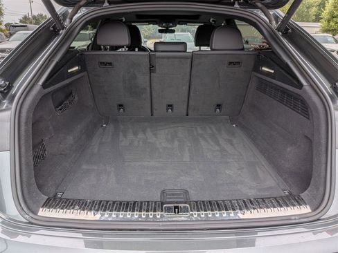 Used 2021 Audi Q8 Premium Plus w/ Premium Plus Package image 33