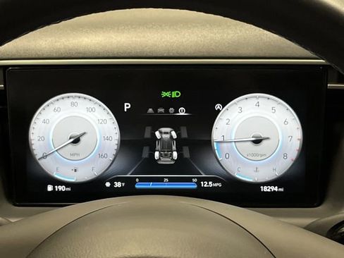 Used 2023 Hyundai Tucson SEL w/ Convenience Package image 18