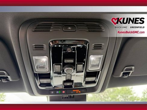 New 2026 GMC Yukon AT4 w/ AT4 Premium Plus Package AWD/4WD image 30