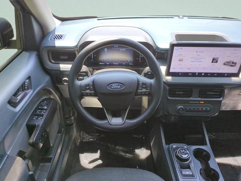 Used 2025 Ford Maverick XL w/ Equipment Group 102A AWD/4WD image 12