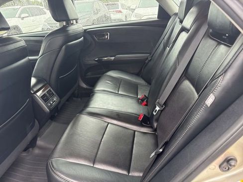 Used 2013 Toyota Avalon Limited FWD image 6
