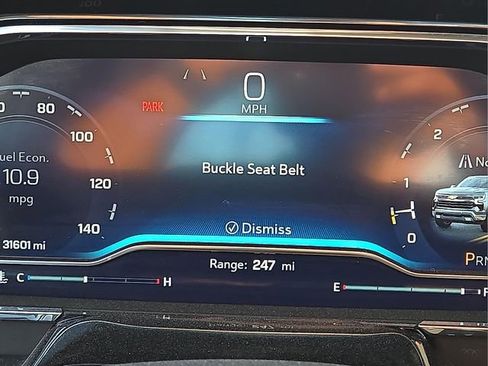 Used 2025 Chevrolet Silverado 1500 LT image 30