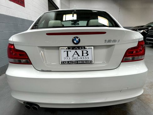 Used 2013 BMW 128i Coupe image 4