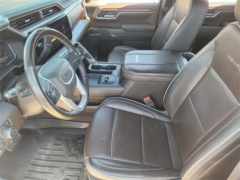 Used 2024 GMC Sierra 2500 Denali w/ Denali Reserve Package image 14