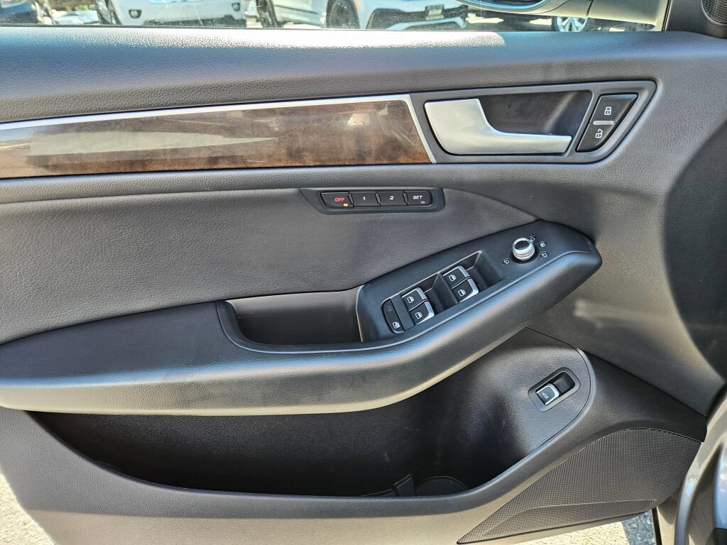Used 2014 Audi Q5 2.0T Premium Plus AWD/4WD image 17