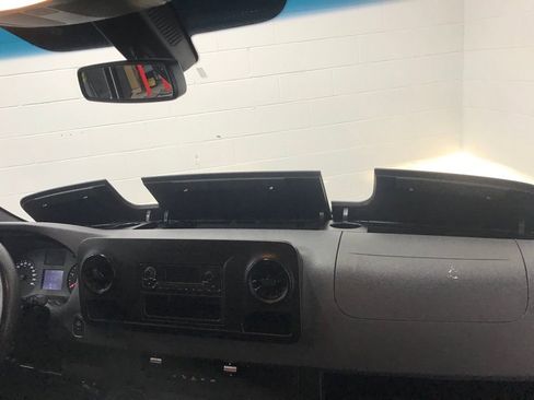 Used 2021 Mercedes-Benz Sprinter 144 Cargo image 26