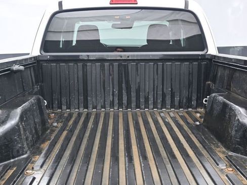 Used 2020 Toyota Tacoma SR image 24