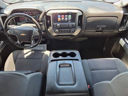 Used 2018 Chevrolet Silverado 1500 LT AWD/4WD image 18