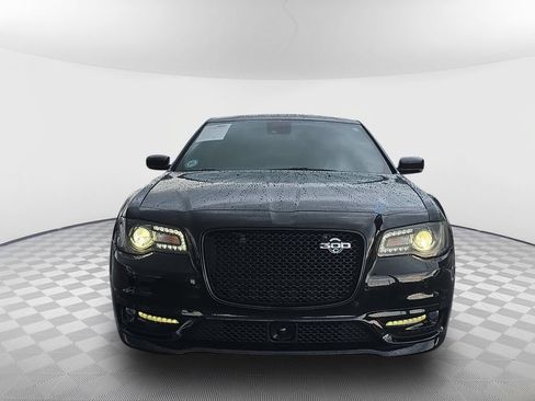 Used 2023 Chrysler 300 C RWD image 3