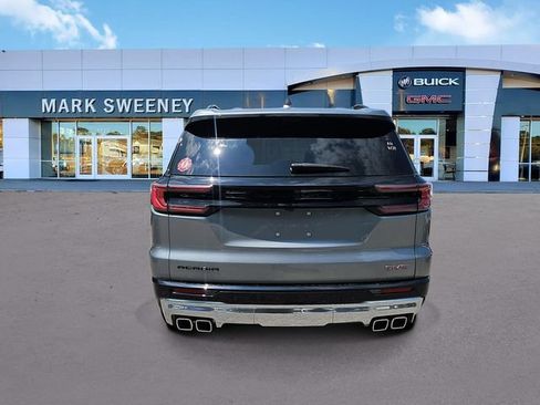 Used 2025 GMC Acadia Denali w/ Super Cruise Package FWD image 32