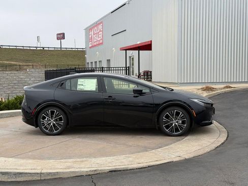 New 2026 Toyota Prius XLE image 2