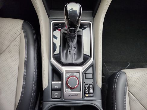 Used 2024 Subaru Forester Limited image 25