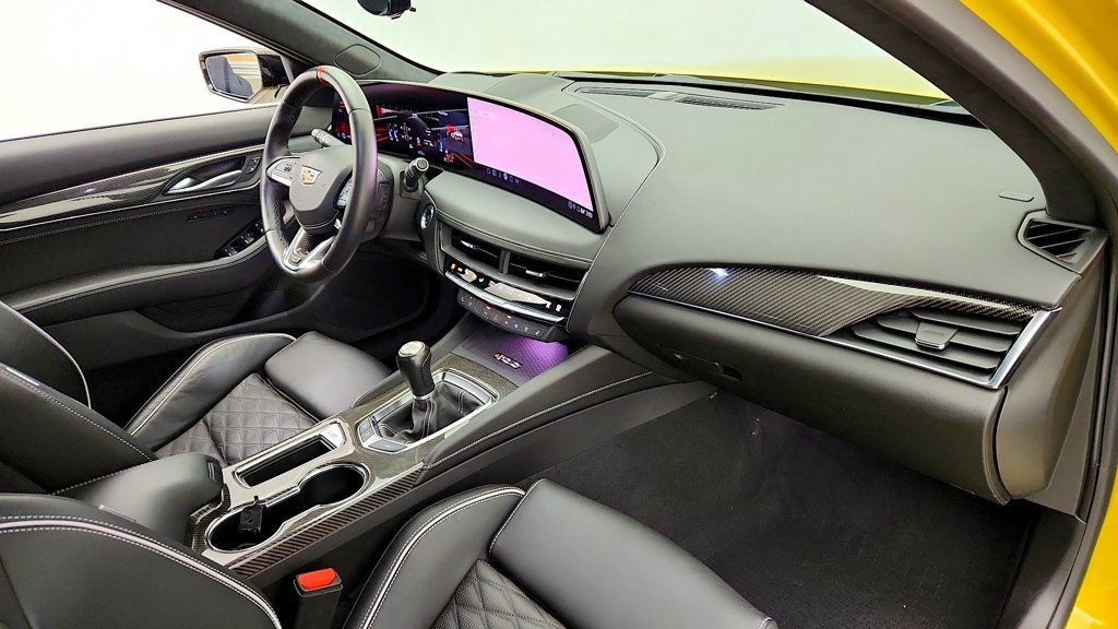 Used 2025 Cadillac CT5 V Blackwing w/ Parking Package RWD image 24