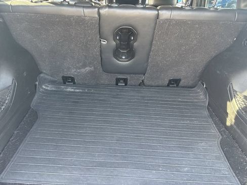 Used 2017 Jeep Renegade Latitude w/ Safety & Security Group FWD image 16