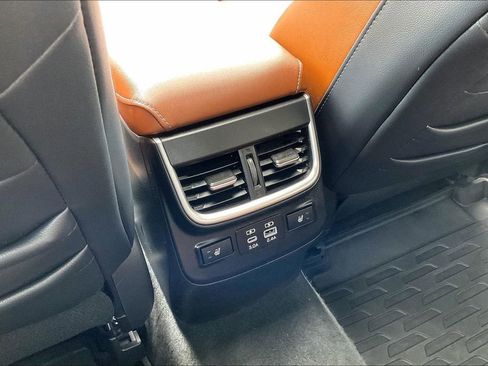 Used 2023 Subaru Outback Touring XT image 10