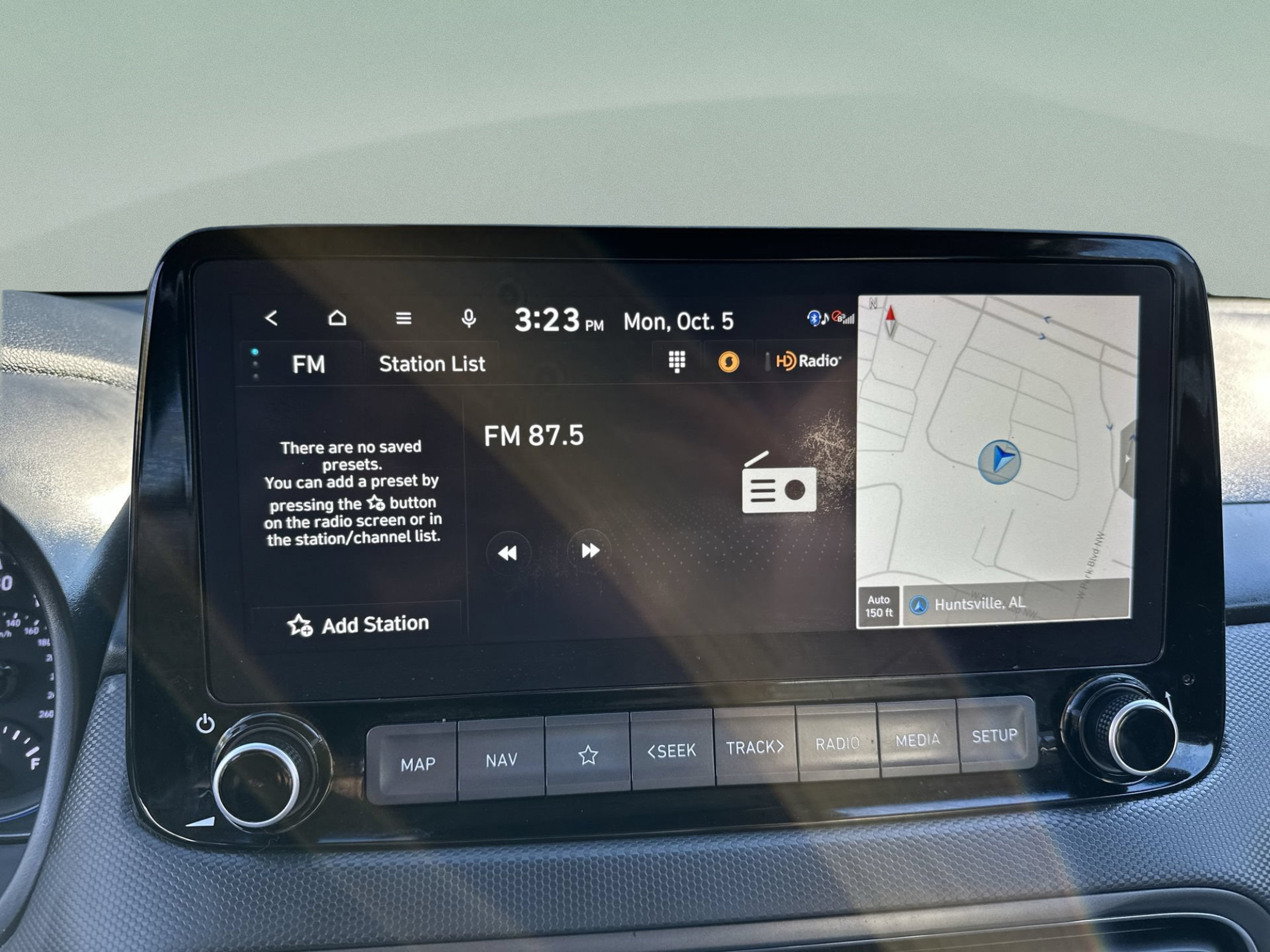 Used 2023 Hyundai Kona SEL w/ Convenience Package FWD image 12