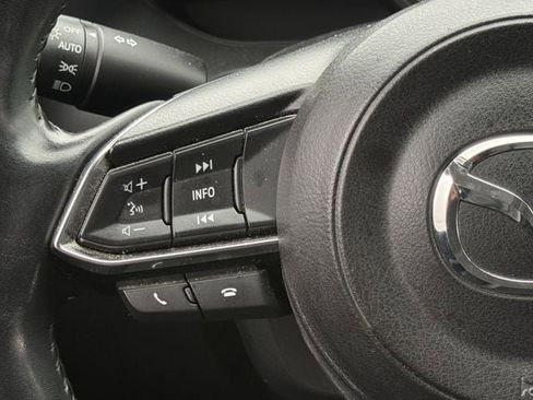 Used 2017 MAZDA MAZDA3 Touring w/ Popular Equipment Package FWD image 14