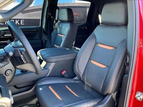 New 2026 GMC Sierra 1500 AT4 w/ AT4 Premium Package image 9