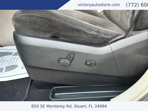 Used 2013 Dodge Grand Caravan Crew image 12