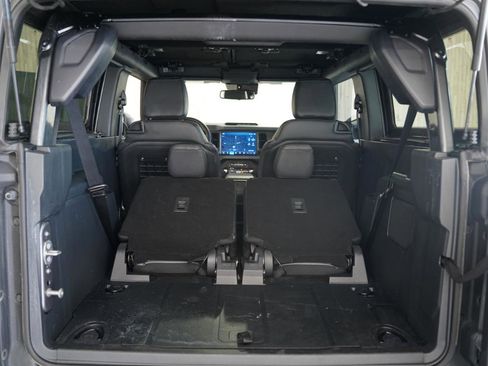 Used 2024 Ford Bronco Black Diamond AWD/4WD image 36