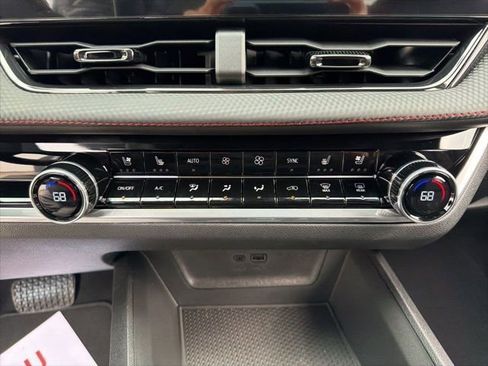 New 2026 Chevrolet Equinox RS w/ Convenience Package III image 53