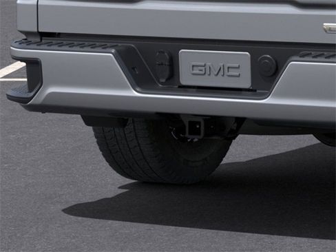 New 2024 GMC Sierra 1500 Elevation image 14