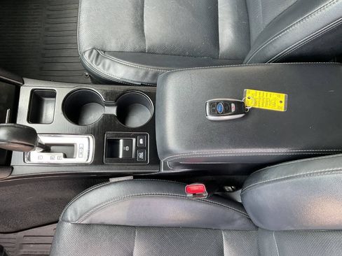 Used 2016 Subaru Outback 2.5i Limited AWD/4WD image 26