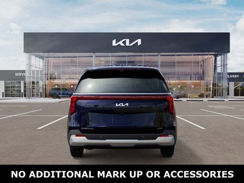 New 2026 Kia Carnival LXS image 5