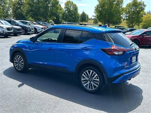 Used 2024 Nissan Kicks SV image 6